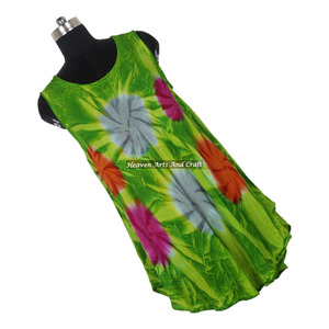 Nouvelle Robe Longue Tie-Dye Sans Manches Sexy d'Été pour Femme, Robe Parapluie Tie-Dye Colorée en Rayonne - Product Image 1