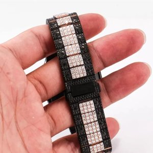 Reloj de Lujo con Incrustaciones de Moissanita VVS, Automático, con Diamantes Blancos y Negros, Detalles en Oro Rosa, Esfera Cuadrada, Números Romanos, Joyería Hip Hop - Product Image 4