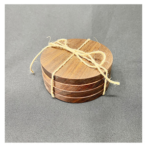 Sous-verre en bois supérieur, classique, sculpté, accessoire de table de qualité supérieure, coffret cadeau, aspect magnifique à prix abordable - Product Image 3