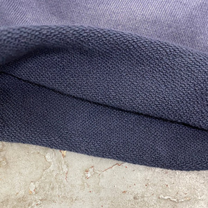 Shorts personnalisés pour hommes en toile tricotée respirante, en coton de poids moyen, style urbain vintage, effet vieilli, délavé soleil et délavé à l'acide - Product Image 4