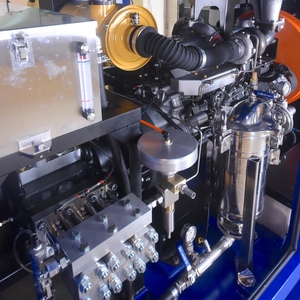 เครื่องฉีดน้ำแรงดันสูงพิเศษ แบบเครื่องยนต์ดีเซล 40,000psi 2800บาร์ - Product Image 3