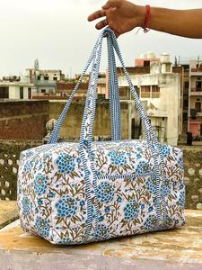 Women Large Floral Printed Duffel Bag With <b>Rope</b> Handles Zipper Closure Travel Weekender Bag Textile Material Green Blue Pattern - Product Image 1