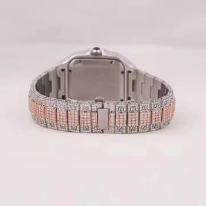 Montre en diamant moissanite de haute qualité pour homme, montre-bracelet en or rose pour les activités de plein air, disponible à un prix abordable - Product Image 4