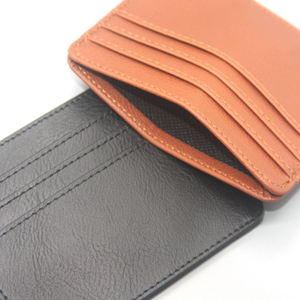 กระเป๋าสตางค์หนังทรงบางสำหรับผู้ชาย ทันสมัย ใส่บัตรเครดิต ของขวัญแฟชั่นสำหรับการเดินทาง พิมพ์โลโก้ ช่องใส่เหรียญ สไตล์เฉพาะตัว - Product Image 5