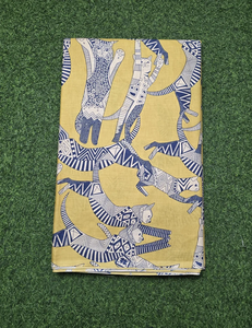 Tissu en coton imprimé à la main motif chat original, vendu au mètre, tissu doux et léger pour robes et couture, cadeau pour elle - Product Image 1