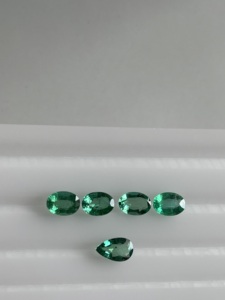 Émeraudes naturelles ovales, pierres précieuses taillées en poire, émeraudes ovales 7x5 MM, émeraudes en poire 8x5 MM, vertes brillantes non traitées, émeraudes de qualité supérieure – Lot de 5 pièces - Product Image 2