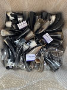 Paire de cornes de bison polies pour décoration murale, design Art Déco écologique, grandes tailles 10 et 18 pouces, pour mariage, anniversaire, Nouvel An, nouveauté - Product Image 4