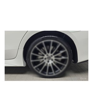Mercedes-Benz CLS450 4MATIC AMG Line Novembre 2020 89 876 km Volant à gauche Boîte de vitesses automatique Caméra de recul - Product Image 5