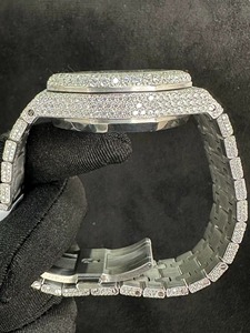 Reloj cronógrafo octogonal con incrustaciones de diamantes, 44 mm, analógico, de cuarzo, unisex, de lujo, con correa de acero inoxidable y cierre desplegable. - Product Image 4