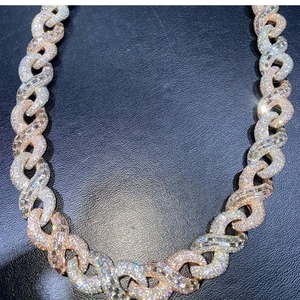 Chaîne cubaine en moissanite exquise de 20 mm, fabriquée en argent avec des pierres de type diamant et des bijoux hip-hop de luxe - Product Image 3
