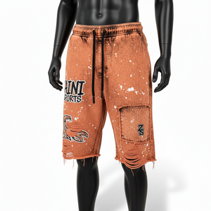 Shorts de felpa de algodón premium de 280 GSM con lavado ácido, color naranja óxido, bolsillos tipo cargo y logotipo personalizado con serigrafía. - Product Image 4