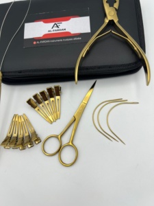 ชุดอุปกรณ์ต่อผมคุณภาพสูงระดับมืออาชีพ AL-FARDAN INSTRUMENTS สีทองพลาสม่า พร้อมเครื่องมือต่อผม  โลโก้สั่งทำได้ คีม กรรไกร คลิป - Product Image 4