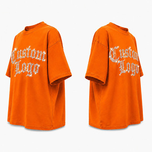 Camiseta Negra Extra Grande con Letras Góticas Personalizadas con Pedrería |   Camiseta Gráfica Sparkle Crystal Streetwear |   Ligero, 100% para Hombre - Product Image 3