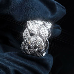 แหวนเงินแท้ S925 ป้องกันสนิม ประดับเพชรโมอิสซาไนต์ทรงบาแกตต์ สี D ระดับความสะอาด VVS1 สไตล์ฮิปฮอป ประดับคริสตัลวิบวับ ปี 2025 รุ่นใหม่ พร้อมใบรับรอง GRA - Product Image 2