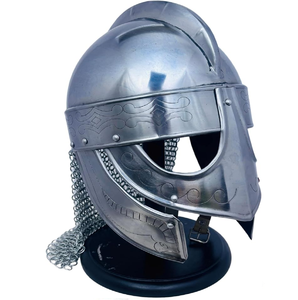 Casque en acier poli avec une crête centrale en forme de peigne, plaques faciales gravées, ouvertures oculaires, aventail en maille de fer attaché - Product Image 1