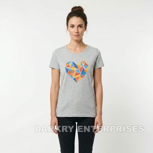 Camiseta Personalizada de Algodón de Manga Corta con Estampado Geométrico de Corazón para Mujer, Camiseta Gris Jaspeado con Serigrafía OEM, Top Informal Femenino - Product Image 1