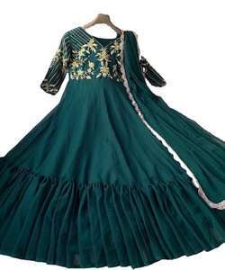 Nueva moda de lujo, última tendencia, hermoso vestido largo de tela de rayón de Color verde para Damas Indias, ropa tradicional, ropa confeccionada - Product Image 1