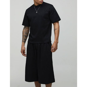 Ensembles de t-shirts et shorts pour hommes en coton 100% - Ensembles décontractés surdimensionnés - Hauts et pantalons de jogging - Product Image 1