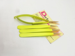 <b>Best</b> Selling Eyebrow Tweezers Private Label Gold Plated tips Slanted Pointed Brow Tweezers With Hair Trimming Spring Scissors. - Product Image 3