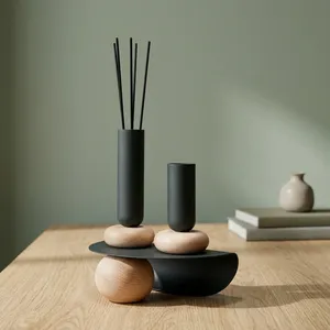 Ensemble porte-encens Dark Towers, sur des anneaux en bois et un plateau incurvé, pour contenir des bâtonnets parfumés pour une expérience olfactive moderne - Product Image 6