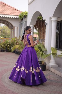 Lehenga Choli de Seda Romana India de Lujo con Falda de 6 Metros, 24 Costuras Kali y Trabajo de Patrones Gota - Product Image 5