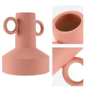 Vase à fleurs géométrique créatif en métal rose mat avec anneaux, vase décoratif de table pour fleurs séchées, accent de décoration bohème pour la maison - Product Image 1