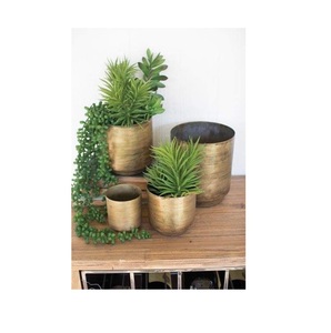 Vintage Style Metal Planter Pot With Antique Finish For Indoor Outdoor Decoration Gardening Purpose - Product Image 1