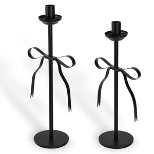 ที่วางเทียนรูปทรงโค้งทำจากโลหะตีขึ้นรูปด้วยมือ  ตกแต่งสีทองโบราณ - Product Image 3