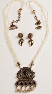 Collar con colgante de plata oxidada de filigrana hecha a mano con cuentas – Joyería étnica bohemia vintage para mujer, regalo para ella - Product Image 4