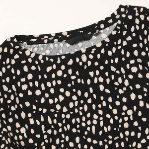 T-shirt décontracté pour femme, tendance hiver, sublimation, confortable, doux, respirant, séchage rapide, couleurs et logo personnalisés - Product Image 6