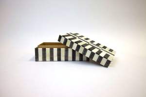 Horn Bone Inlay Wooden Jewelry Box-Modern Square Design Durable Handcrafted <b>Container</b> for Organizing Accessories - Product Image 3