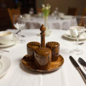 ชุดเครื่องปรุงรสเกลือพริกไทยไม้คุณภาพพรีเมียม สำหรับร้านอาหาร ห้องครัว และตกแต่งบ้าน - Product Image 1