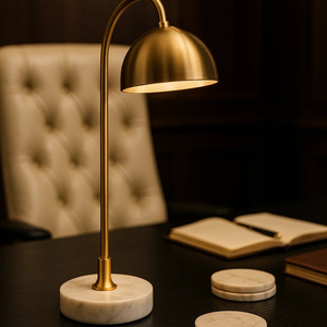 Fournisseur indien vendant des lampes de table élégantes en laiton et marbre, éclairage LED moderne de luxe écologique de haute qualité pour le bureau - Product Image 1