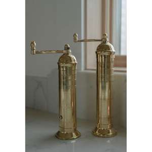 Moulin à Poivre en Laiton Fait Main, Outil de Cuisine Technique, Meilleure Vente, Moulin Européen de Luxe pour Sel et Poivre, Fabrication Artisanale - Product Image 6