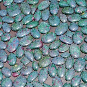 Best Quality AAA Grade Handmade Ruby Kyanite Cabochon Mix Shape Third Party Certified Designer Green Jasper Gemstone Jewelry - Product Image 2