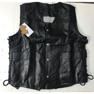 Chaleco de Cuero Genuino Estilo Gótico con Alas de Ángel, Personalizado, con Múltiples Bolsillos, Cordones Laterales y Forro Suave - Product Image 2