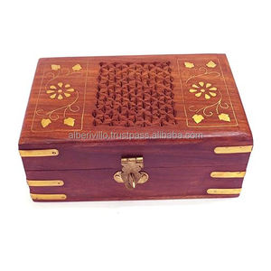 Caja de Joyería de Madera Duradera, Estuche Decorativo para Guardar Joyas y Recuerdos, Organizador de Madera Hecho a Mano en India - Product Image 2