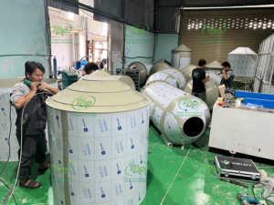 ถังผสมพลาสติก PP ขนาด 8000 ลิตร พร้อมเครื่องกวนสารเคมีสำหรับบำบัดน้ำเสีย - Product Image 2