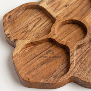 Plateau à fruits secs en bois avec compartiments sectionnés |   Plateau à apéritifs en bois d'acacia fait main pour les dîners et les fêtes - Product Image 3