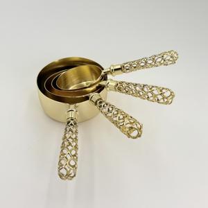 Utensilios de Medición para Cocina, Juego de Cuatro Tazas Medidoras de Acero Inoxidable con Asa de Alambre de Hierro de R B Overseas con MOQ Bajo - Product Image 2