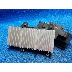 ECU และโมดูลคอมพิวเตอร์มือสองสำหรับรถยนต์ซีรีส์ 7 รุ่น 6940292 - Product Image 1