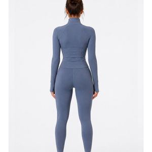 Nouvel ensemble de survêtement pour femme en promotion – Tenue d'entraînement, jogging, sportswear, vêtements de sport, gym, course à pied - Product Image 2