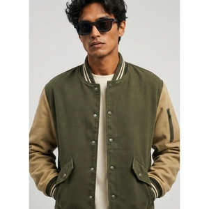 Chaqueta Varsity Premium que Combina Tela Suave, Diseño Clásico y Confección Duradera para una Comodidad con Estilo en Cualquier Época del Año - Product Image 6