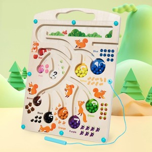 Wudly Jeu d'alimentation d'écureuil magnétique en bois Jouet éducatif interactif pour l'apprentissage des couleurs et des chiffres - Product Image 1