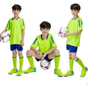 Consigue tu Camiseta de Fútbol Personalizada de Poliéster, Camiseta de Fútbol de Tela de Verano para Jugadores y Aficionados de Clubes y Equipos - Product Image 1