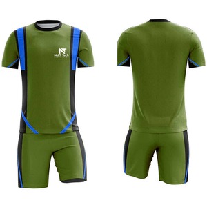 Vêtements de sport confortables pour hommes, uniforme de football 100% polyester, uniforme de football sur mesure pour hommes - Product Image 4