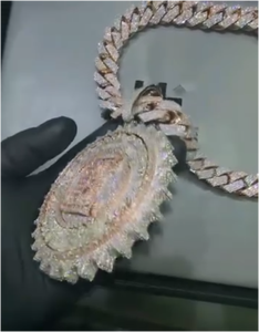 Collar de Diamantes Completo para Hombre de la Marca E Diamond Hip-Hop, Colgante de Moissanita Personalizado con Diseño de Engranaje, Venta al por Mayor para Unisex - Product Image 5