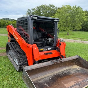 Chargeuse compacte Kubota fiable, offrant une excellente qualité d'utilisation, des performances robustes et une maniabilité polyvalente, à vendre - Product Image 6