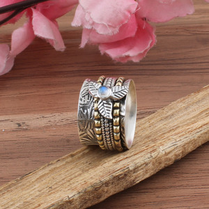 Anillo Clásico de Plata de Ley 925 con Engaste de Turquesa Natural Hecha a Mano, Joyería con Piedra Preciosa de Fuego, Anillo de Boda, Piedra de Nacimiento de Junio - Product Image 1
