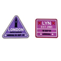 Patchs en PVC souple les plus vendus en gros avec dentelle brodée et logo 3D personnalisé en relief pour vêtements décoratifs 2026